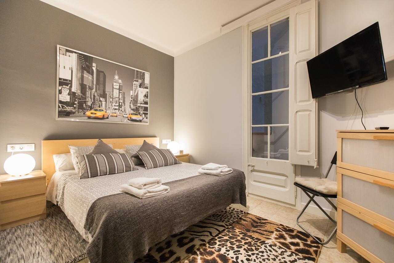 Barcelona 54 Apartment Rentals ภายนอก รูปภาพ